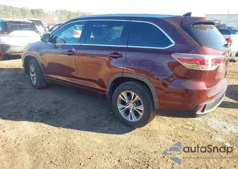 2015 Toyota Highlander Xle V6 z USA, uszkodzony, nr VIN 5TDKKRFH4FS089338